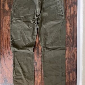 Men's Olive Green Pants
